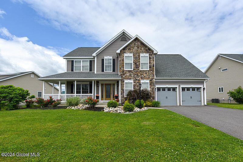 2nd image of 1214 Alexander Court
