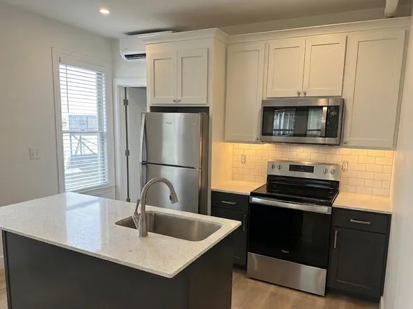 507 E Ann St APT 1, Ann Arbor, MI 48104