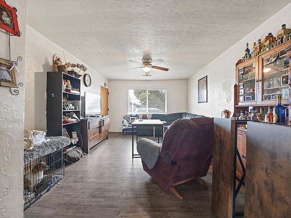 5th image of 3474 E Terrace Ave