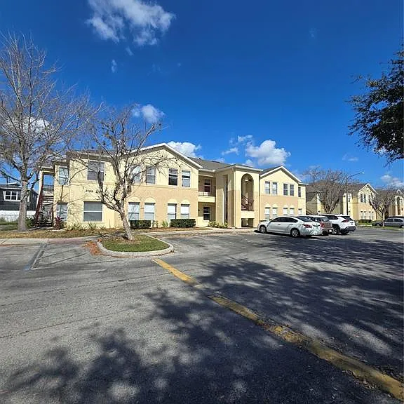 2790 Club Cortile Cir #B — Photo 23