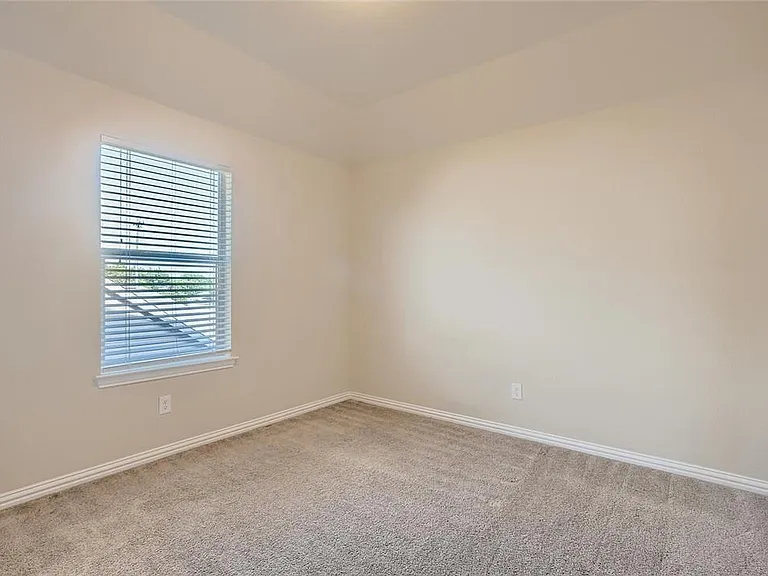 908 Hartman Dr — Photo 22