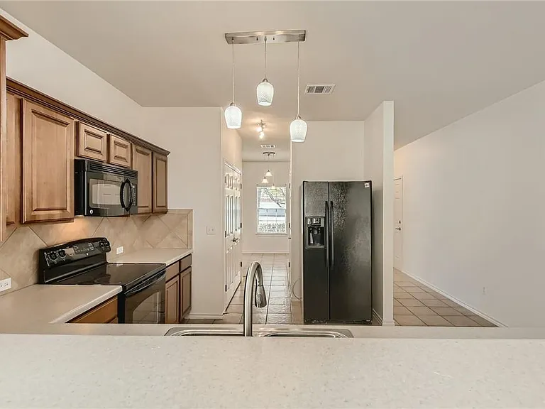 271 Housefinch Loop — Photo 4