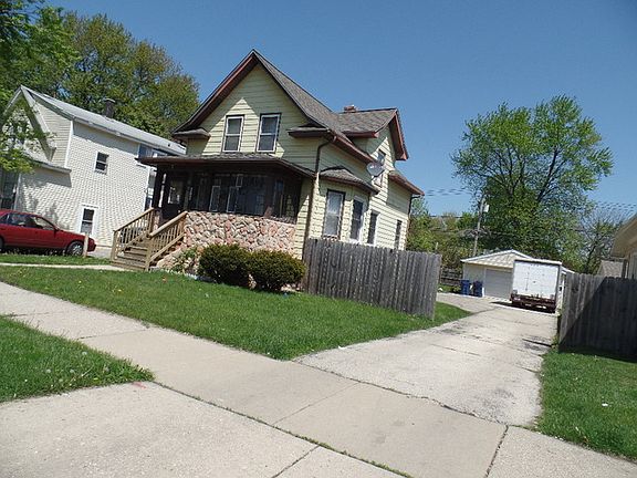 2nd image of 707 N 8th Ave
