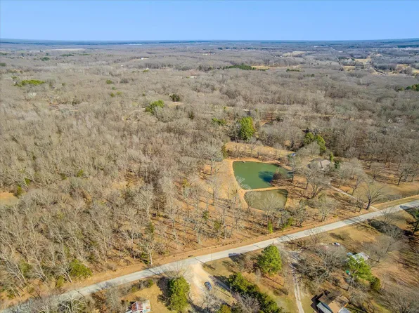 820 Seward Dr #2, Eads, TN 38028