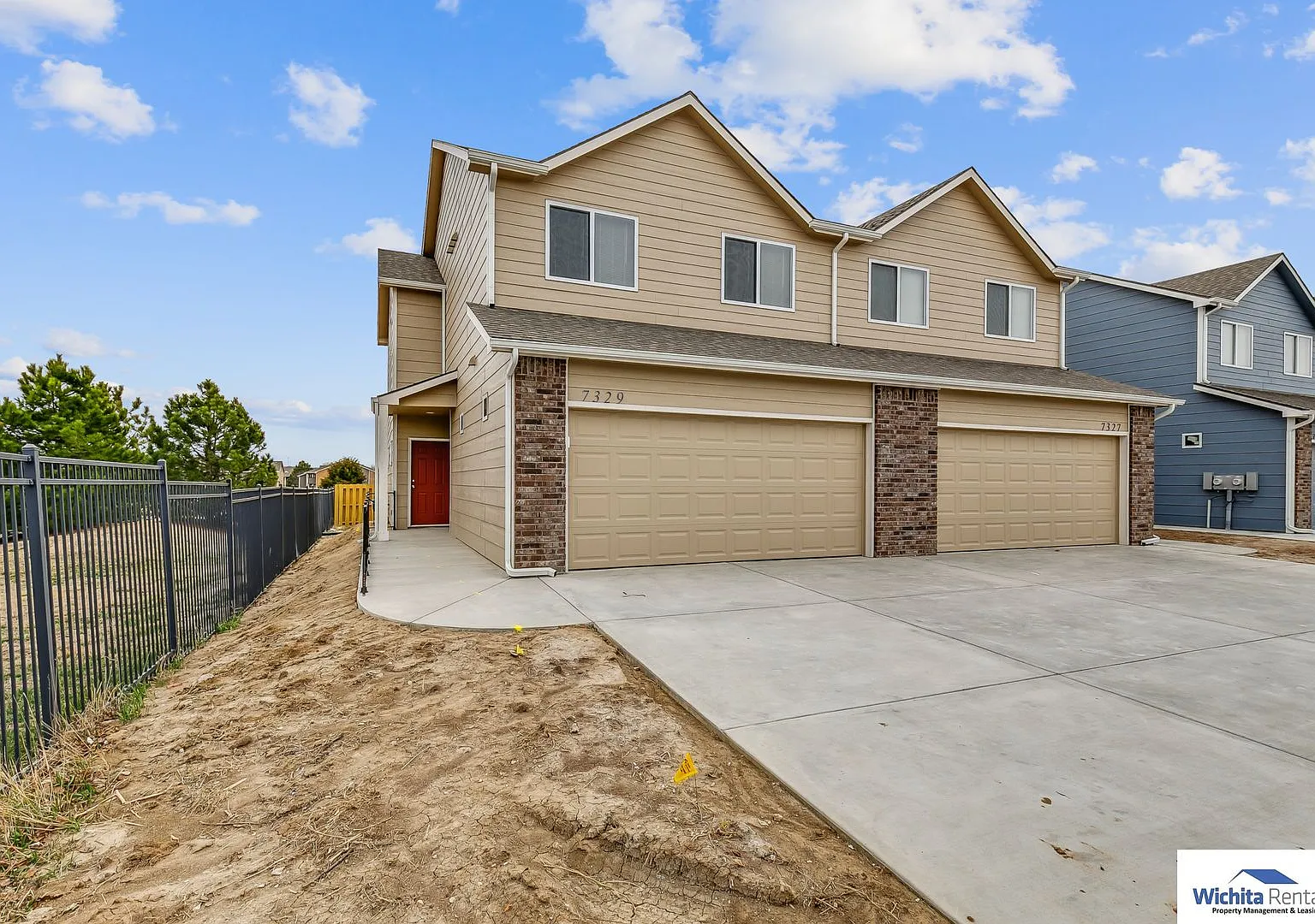 Newer 4 bedroom 2.5 bath duplex - NE Wichita — Photo 1