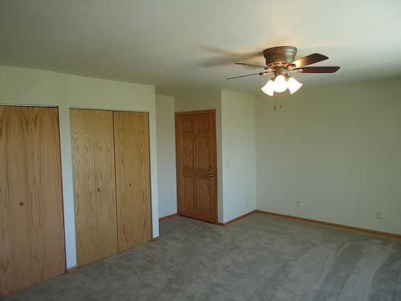 3rd image of 1311 Sunnyridge Rd