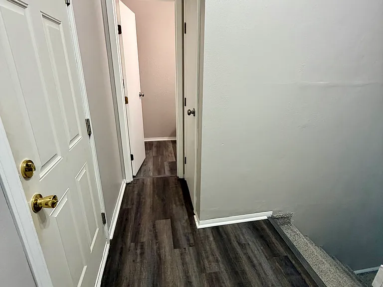 1204 Ada St — Photo 14