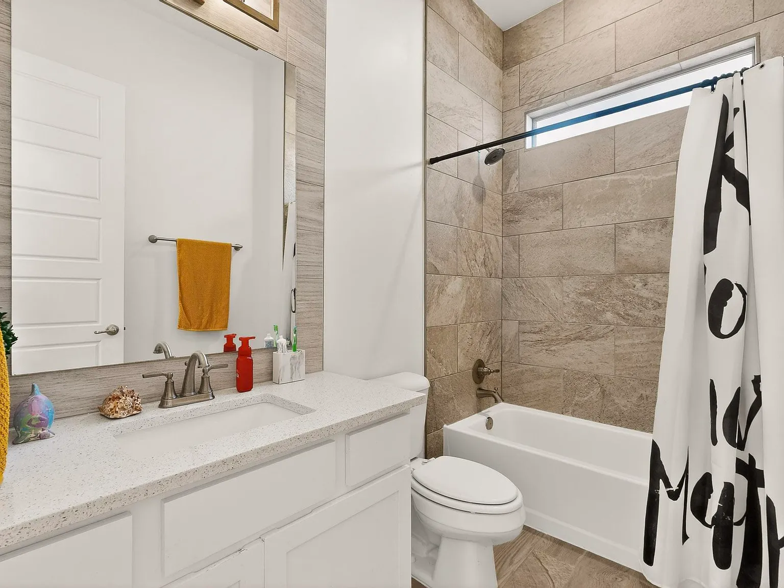 905 Witton Place - 1 — Photo 4