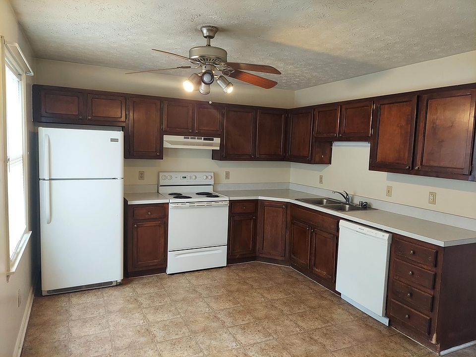 1st image of 106 Heritage Dr