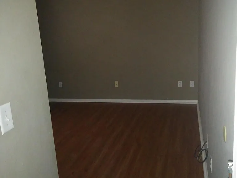 1505 Crescent St — Photo 23