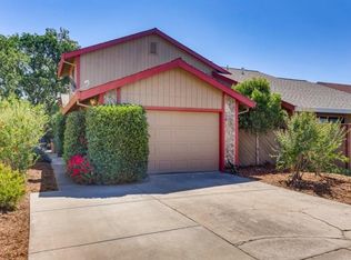 9368 Aizenberg Cir, Elk Grove, CA 95624