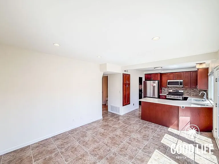 10628 Porto Ct — Photo 4