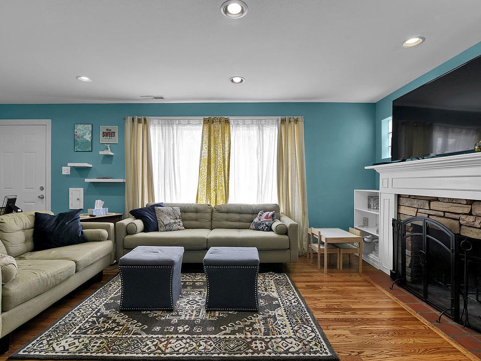1st image of 1430 Collins Ave