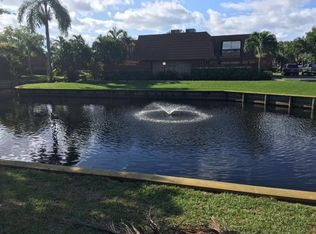 825 Center St APT 33D, Jupiter, FL 33458