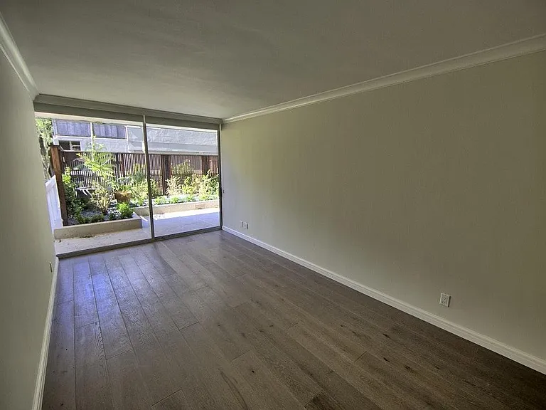 2200 Sacramento St #103 — Photo 9