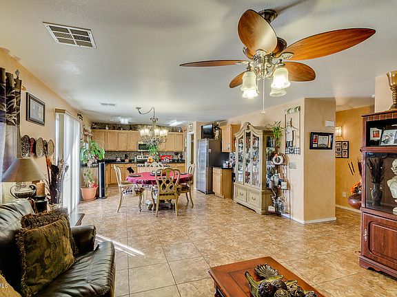 2nd image of 5895 E Sunrise Cir