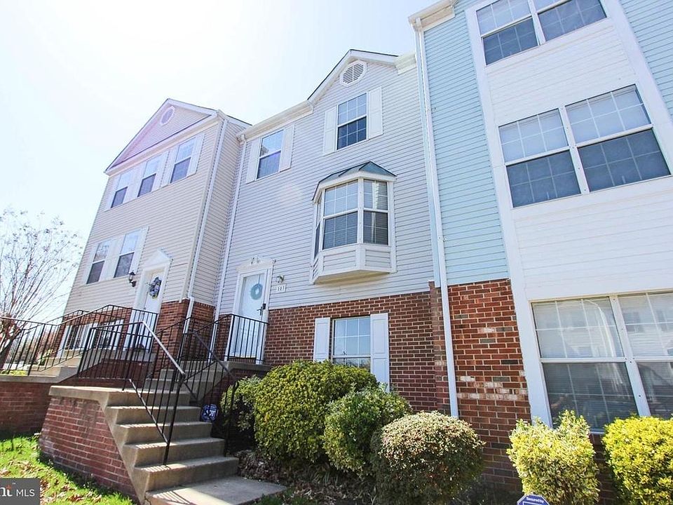 1st image of 103 Westminster Ln