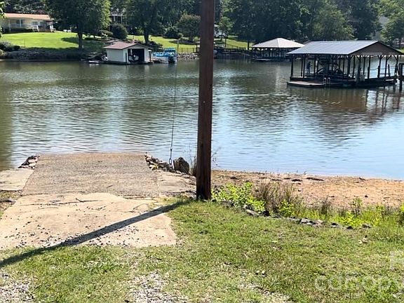 5th image of 4243 Candlewood Dr #9
