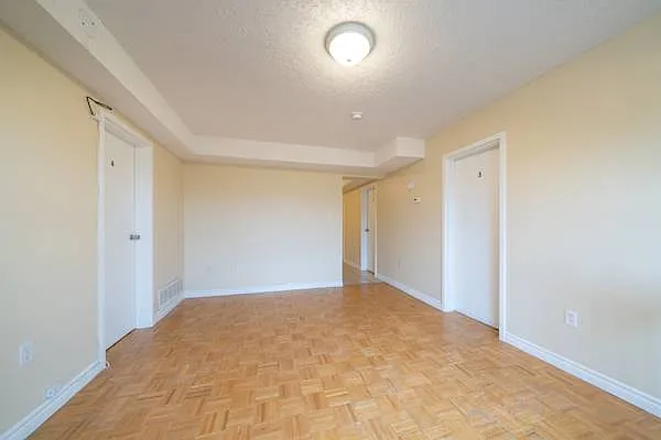 331 Spruce St #D — Photo 2
