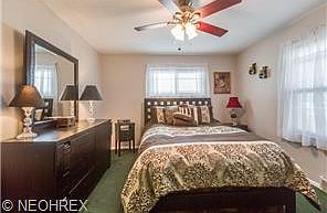 4th image of 30421 Fairway Blvd