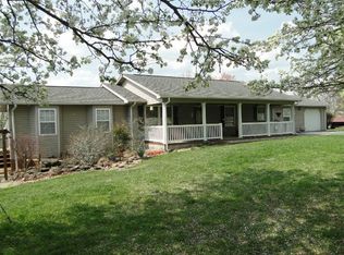 1043 Dollie Miller Rd, East Bernstadt, KY 40729
