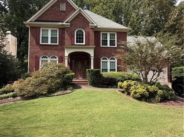 3761 Upland Dr, Marietta, GA 30066