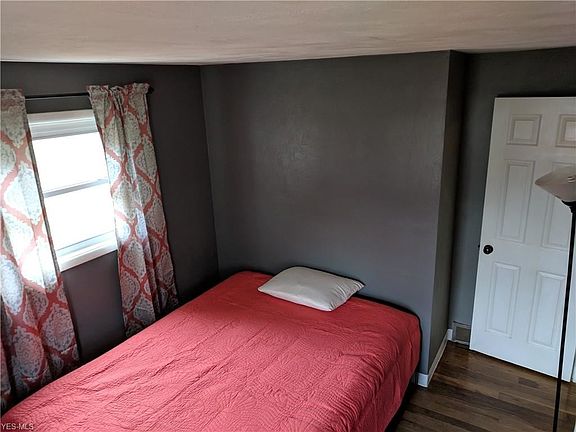 5th image of 2026 Rainier St