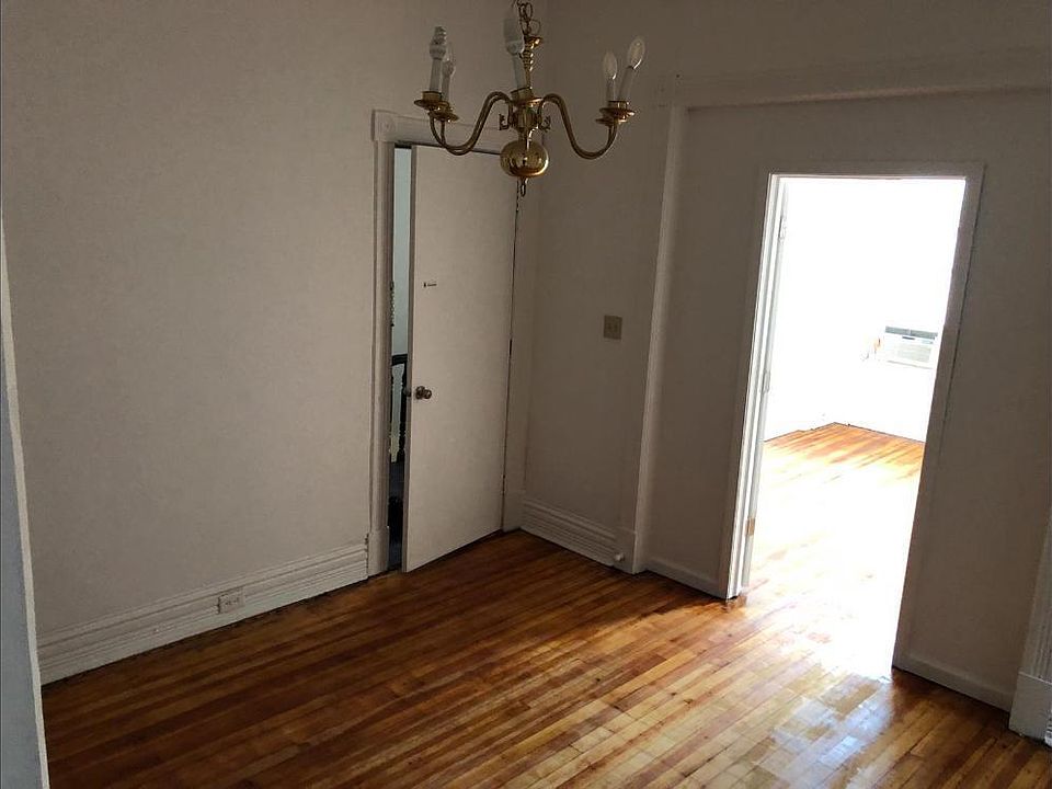 1st image of 2357 17th St #2