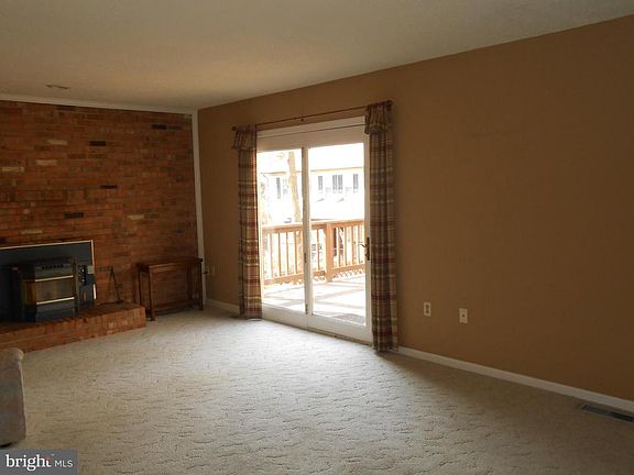5th image of 16216 Cypress Ct