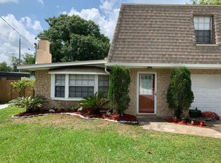 2212 Howard Ln, Tampa, FL 33612