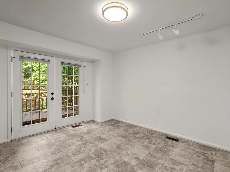 Breakfast Room