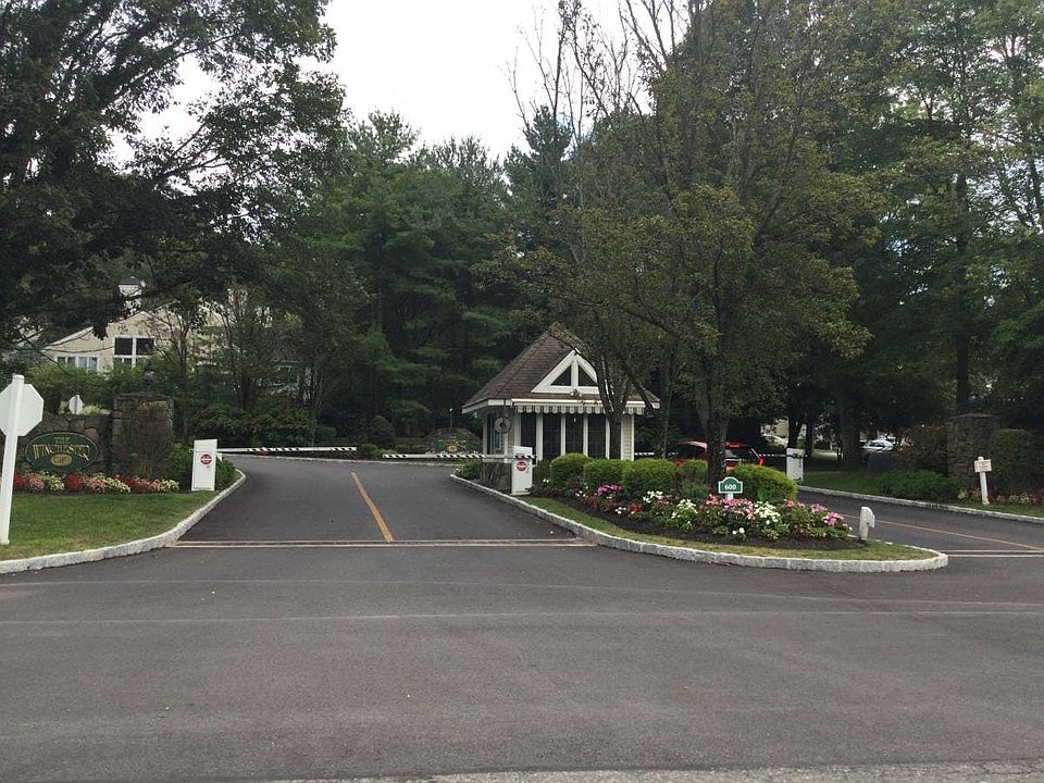 1st image of 13 Scenic Ln