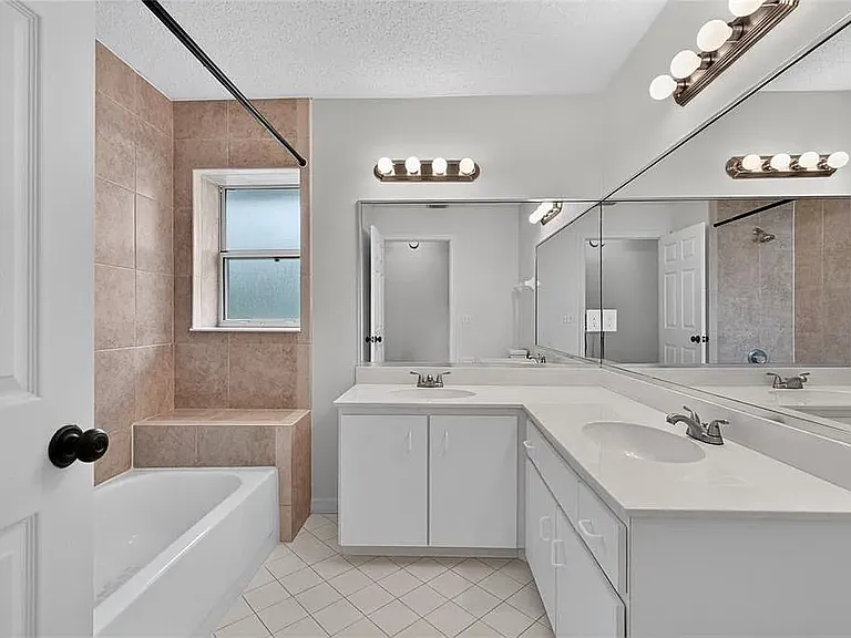 11 Walnut Pl — Photo 14