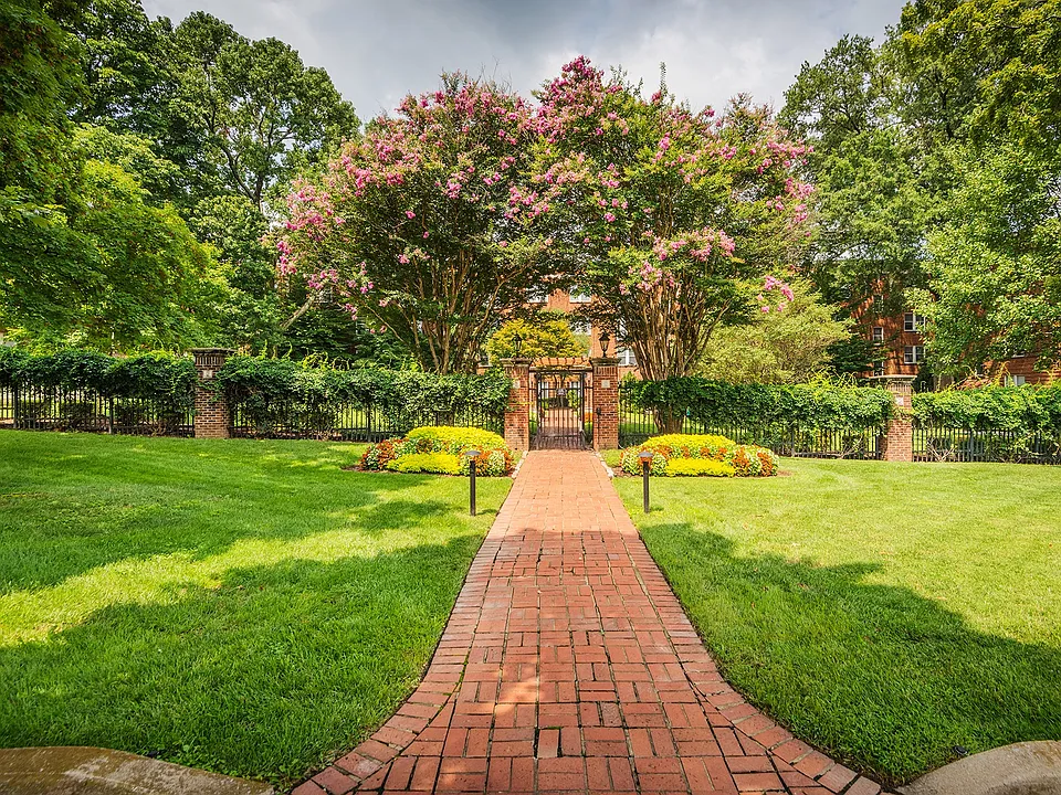 Hayes House