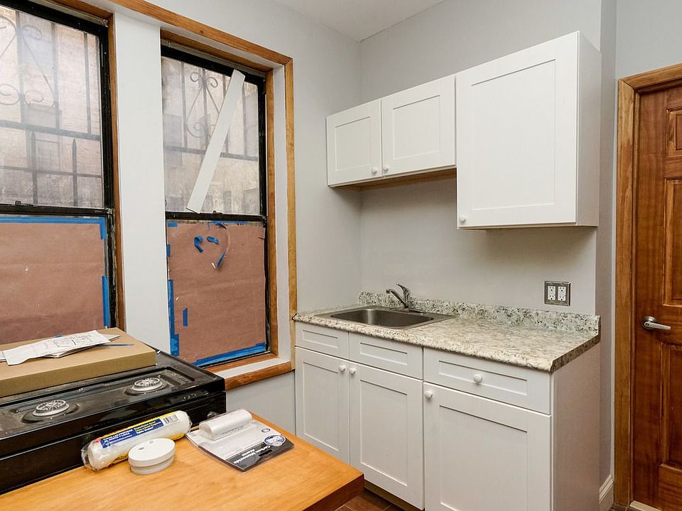 1st image of 351 Howard Ave APT 19