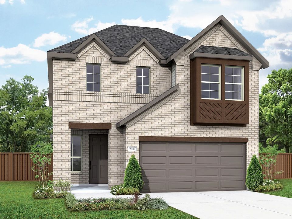 Discover this luxury single family home design with modern architectural elements and thoughtful lay