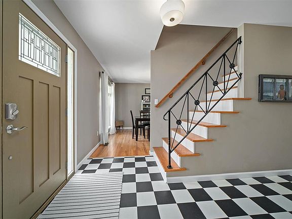 2nd image of 10267 Alpena Dr