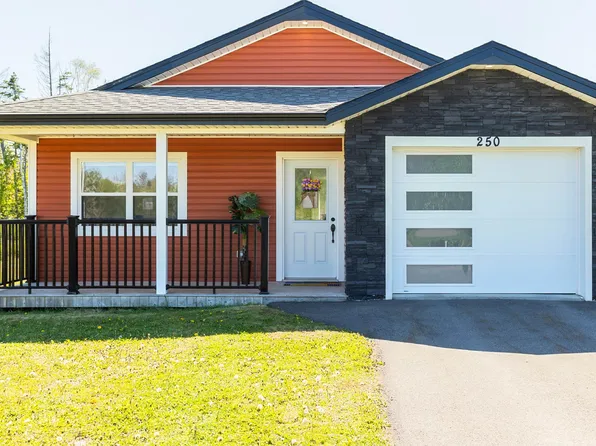 250 Hollis Ave, Stratford, PE C1B 1P3