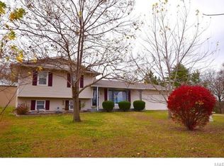 9499 Goldman Rd, Hillsboro, MO 63050