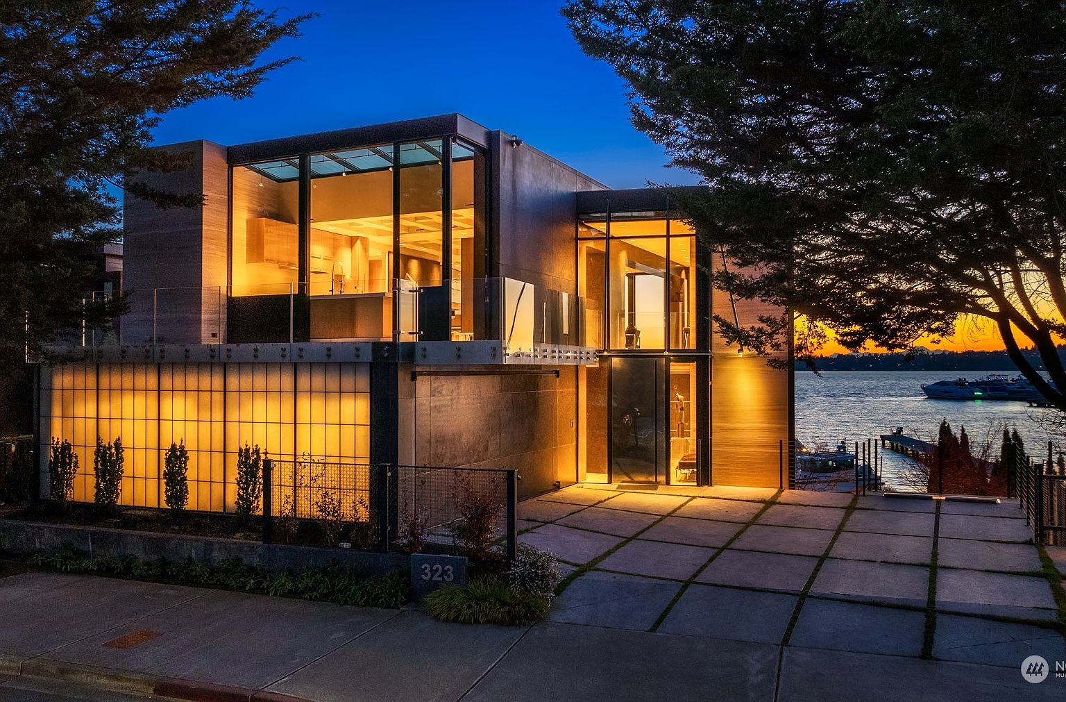 323 Lake Street S, Kirkland, WA 98033 | Zillow