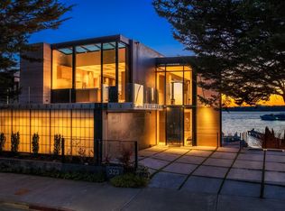 323 Lake St S, Kirkland, WA