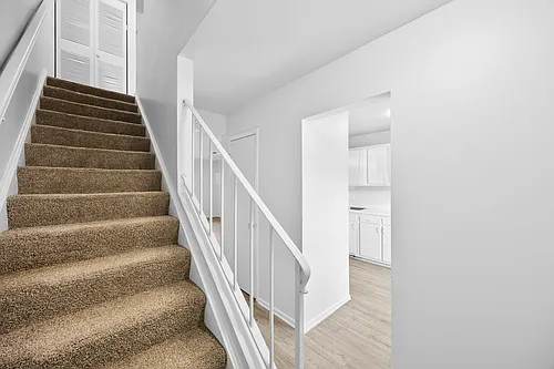 Townhomes of Ashbrook Photo 1