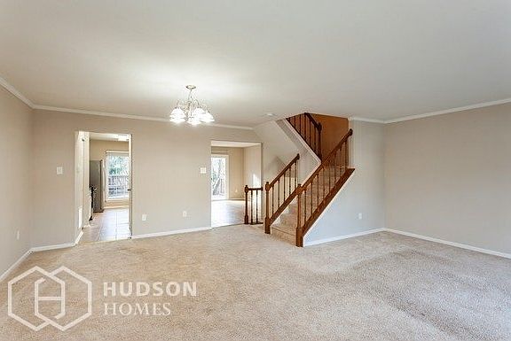 2nd image of 54 Battersea Bridge Ct