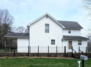 6359 Sittig Ave, Hubbard, OH 44425