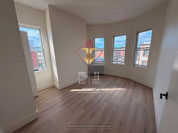 5th image of 530 Westside Ave #3
