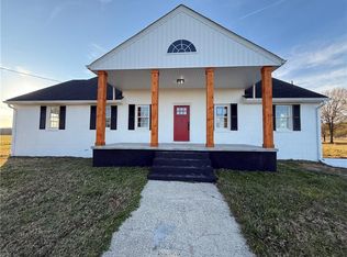 6341 Godwin Blvd, Suffolk, VA 23432