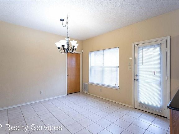 5th image of 4226 Oak Mount Dr