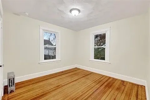 41-43 Rounds Ave #2 — Photo 10