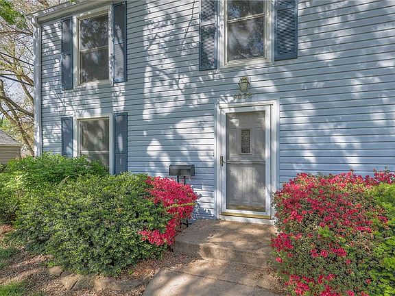 3rd image of 9028 Wedd St