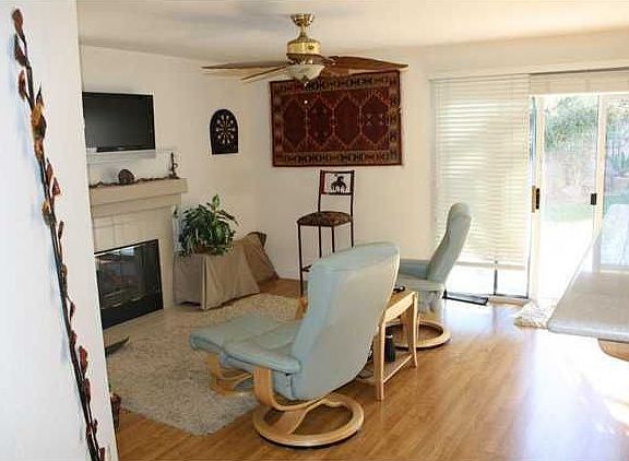 4th image of 13795 Sarah Dr